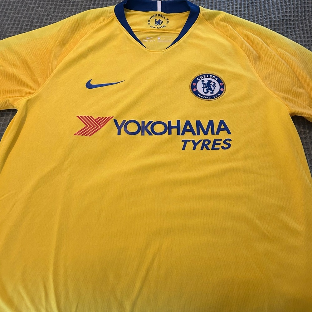 Chelsea FC Yellow Nike Jersey